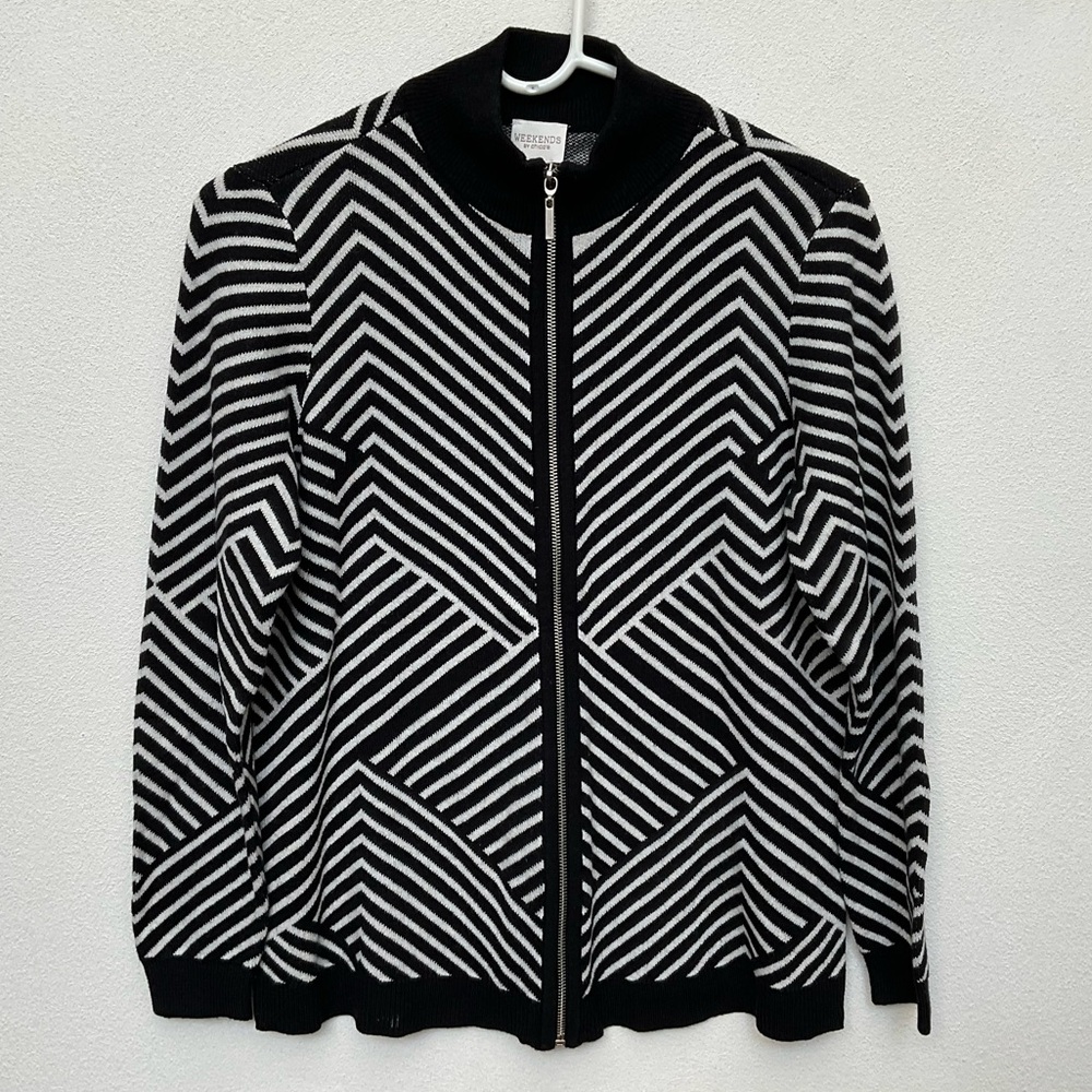 Weekends By Chico's Black, White Striped Full Zip Cardigan Size 1 US Med/8